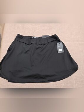 BSP Black Women's Skort NWT
Large